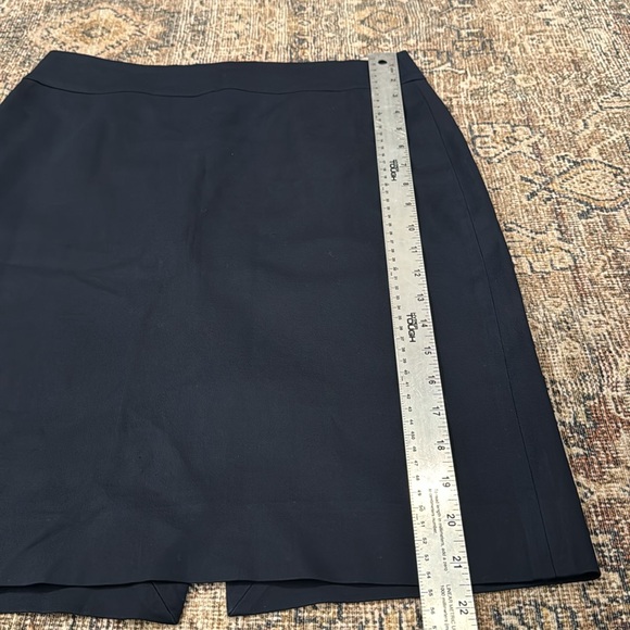 J. Crew Navy Pencil Skirt • size 4 - Picture 3 of 6